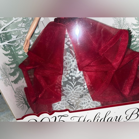 2015 Holiday Collector Barbie ❤️ in box !! ✨ - Picture 8 of 11